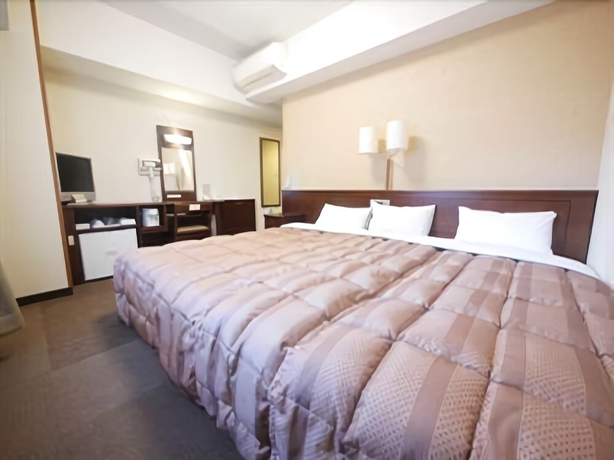 Imagen de la habitación del Hotel Route-inn Tosu Ekimae. Foto 8
