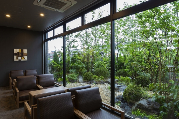 Imagen de los interiores del Hotel Route-inn Yonago. Foto 18