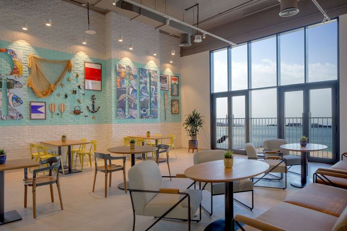Imagen del bar/restaurante del Hotel Rove La Mer Beach, Jumeirah. Foto 3