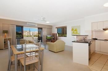 Imagen de los interiores del Hotel Rovera Apartments. Foto 2