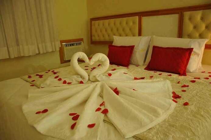 Imagen de la habitación del Hotel Rovi Plaza. Foto 30