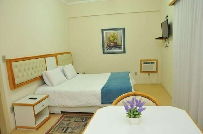 Imagen de la habitación del Hotel Rovi Plaza. Foto 31