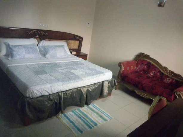 Imagen de la habitación del Hotel Rovie. Foto 3