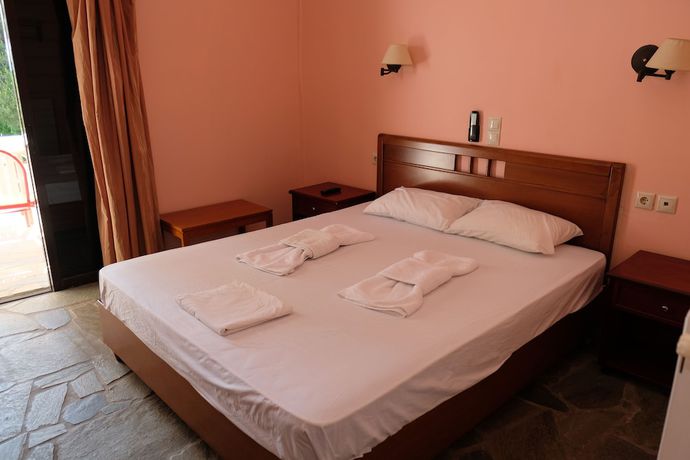 Imagen de la habitación del Hotel Rovies. Foto 6