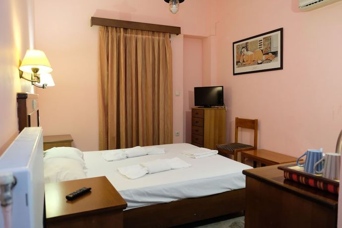 Imagen de la habitación del Hotel Rovies. Foto 12