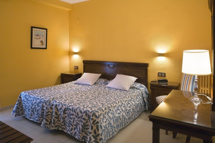 Imagen de la habitación del Hotel Rovira. Foto 5