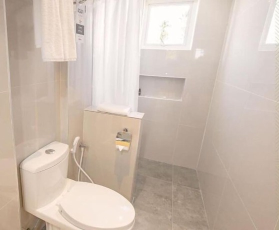 Imagen general del Hotel Rovira Suites. Foto 6