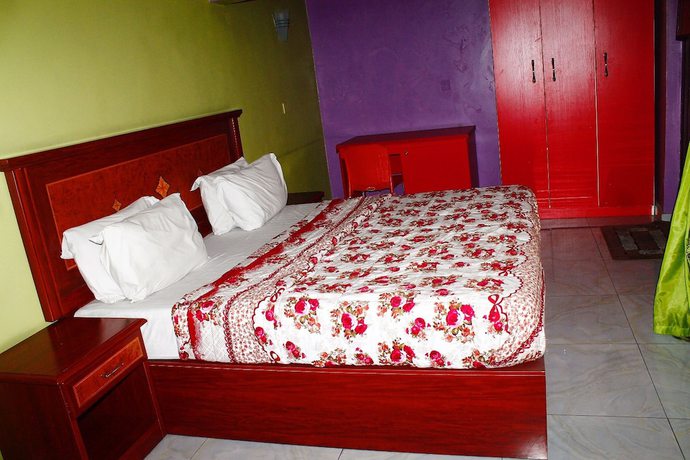 Imagen de la habitación del Hotel Row and Suites. Foto 7