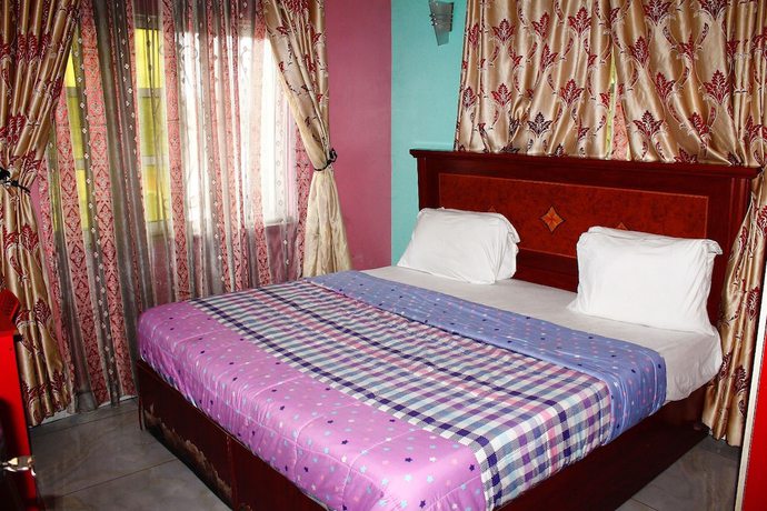 Imagen de la habitación del Hotel Row and Suites. Foto 9