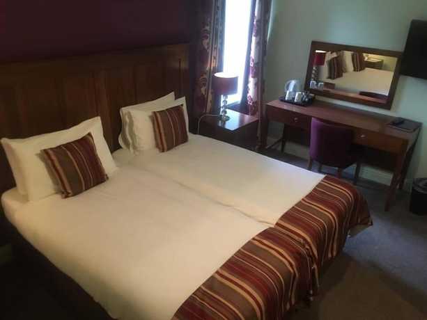 Imagen de la habitación del Hotel Rowardennan. Foto 15