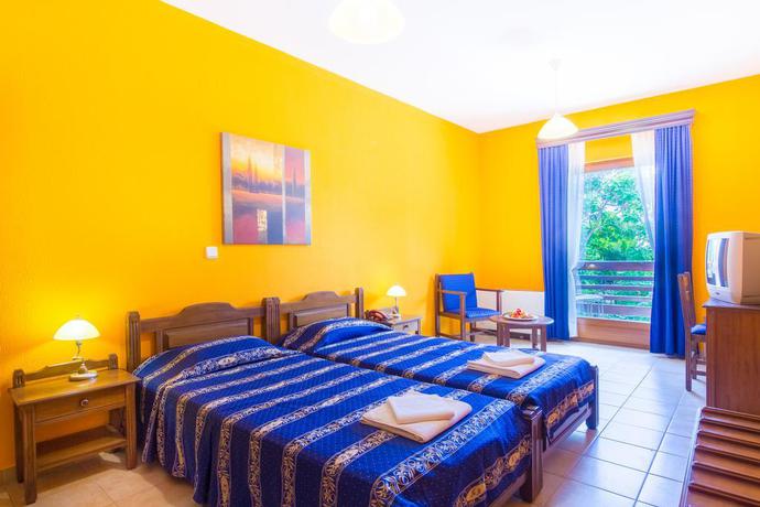 Imagen de la habitación del Hotel Roxani Country House Resort. Foto 7