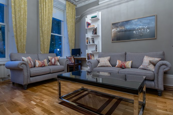 Imagen del bar/restaurante del Hotel Roxford Lodge. Foto 3