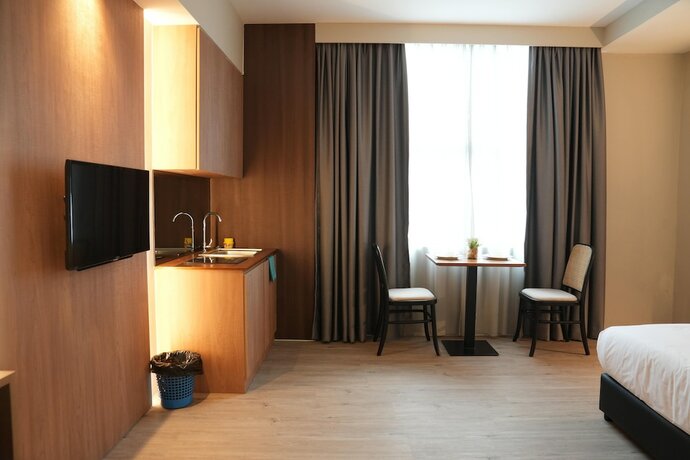 Imagen de la habitación del Hotel Roxy Aiman. Foto 15