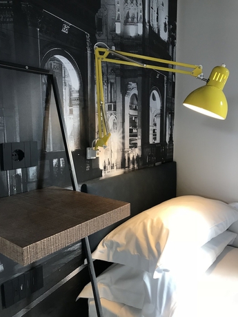 Imagen de la habitación del Hotel Roxy. Foto 5