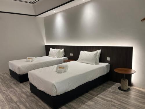 Imagen de la habitación del Hotel Roxy Siniawan. Foto 11