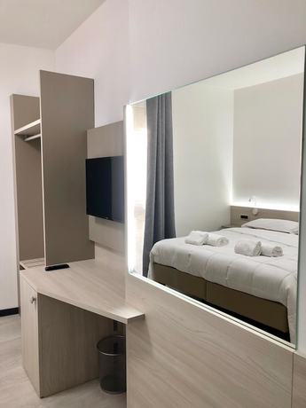 Imagen de la habitación del Hotel Roy, Cendon. Foto 6