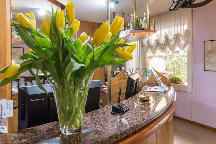 Imagen de los interiores del Hotel Roy, Cendon. Foto 17
