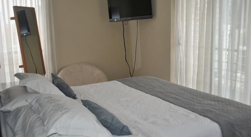 Imagen de la habitación del Hotel RoyPace Manuel Montt. Foto 6