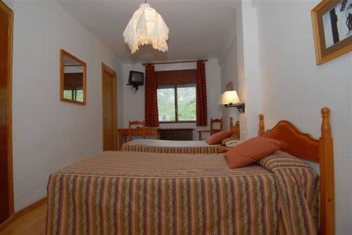 Imagen general del Hotel Roya. Foto 6