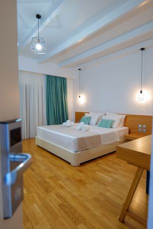 Imagen de la habitación del Hotel Royal 1967. Foto 7