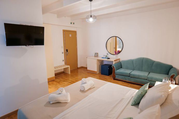 Imagen de la habitación del Hotel Royal 1967. Foto 20