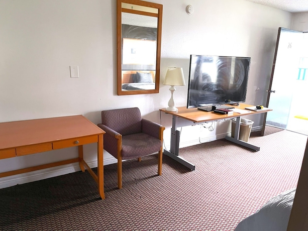 Imagen de la habitación del Hotel Royal A Motel. Foto 8