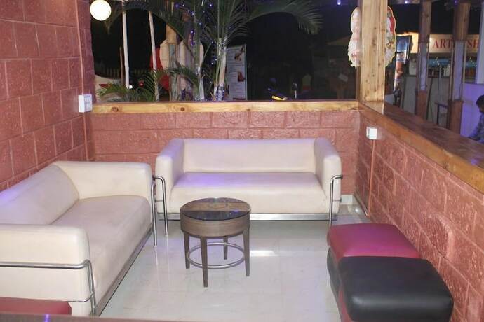 Imagen general del Hotel Royal Aarya Beach Resort. Foto 9