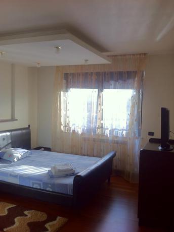 Imagen de la habitación del Hotel Royal Accommodation. Foto 5