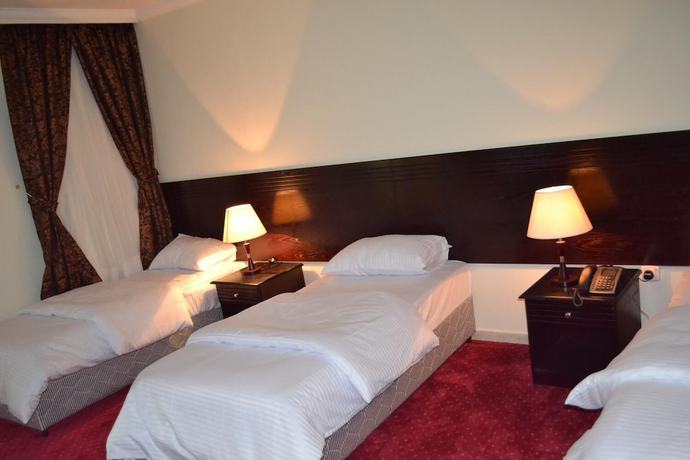 Imagen de la habitación del Hotel Royal Al Mashaer. Foto 6