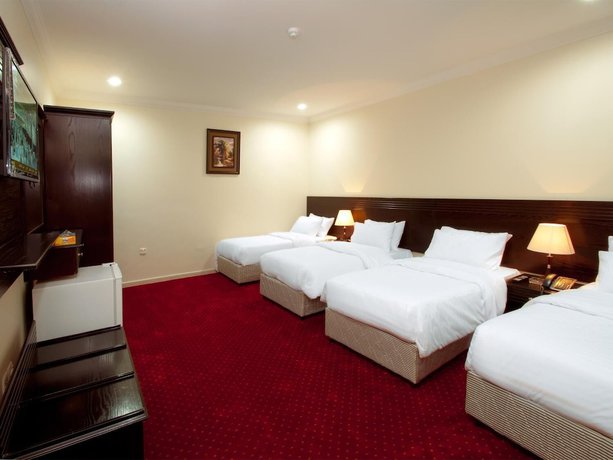 Imagen de la habitación del Hotel Royal Al Mashaer. Foto 11