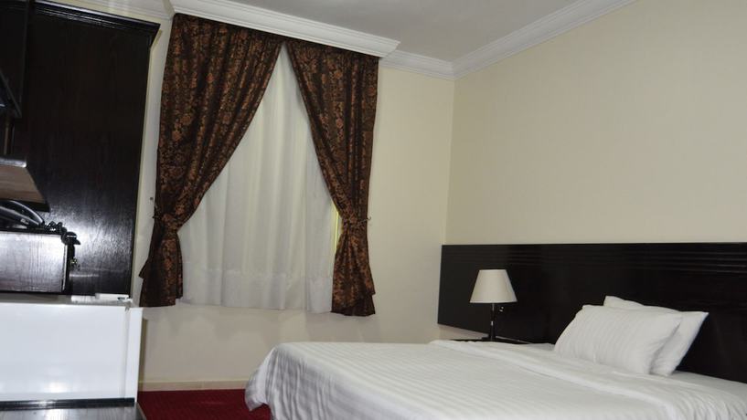 Imagen de la habitación del Hotel Royal Al Mashaer. Foto 13