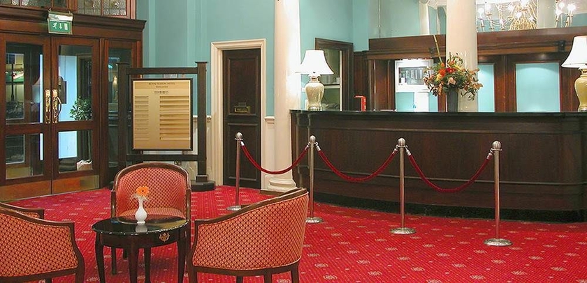 Imagen de los interiores del Hotel Royal Albion, Brighton. Foto 4