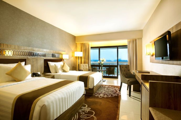 Imagen de la habitación del Hotel Royal Ambarrukmo Yogyakarta. Foto 7