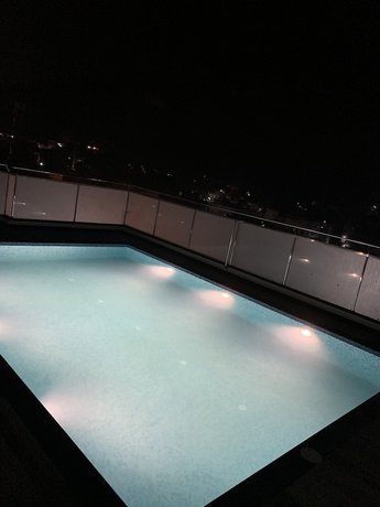 Imagen de la piscina del Hotel Royal Amer City. Foto 19