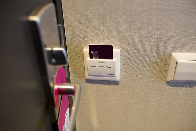 Imagen de la habitación del Hotel Royal Amsterdam. Foto 7