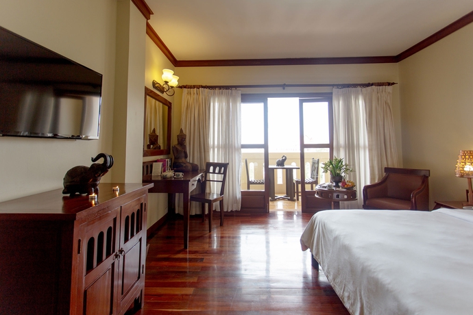 Imagen de la habitación del Hotel Royal Angkor Resort and Spa. Foto 12