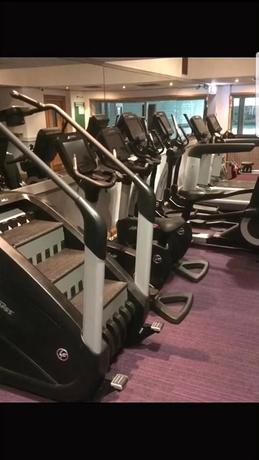 Imagen de los interiores del Hotel Royal Angus. Foto 15