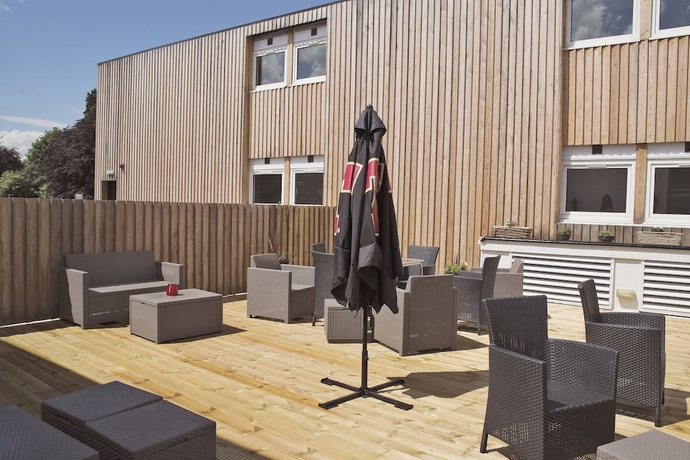 Imagen de los exteriores del Hotel Royal Angus. Foto 14