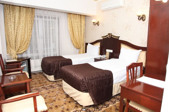 Imagen de la habitación del Hotel Royal Anka. Foto 2