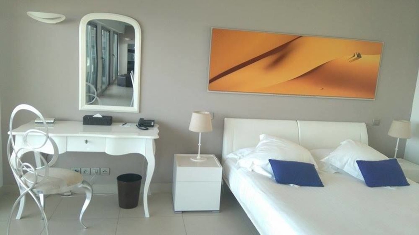 Imagen de la habitación del Hotel Royal Antibes. Foto 7