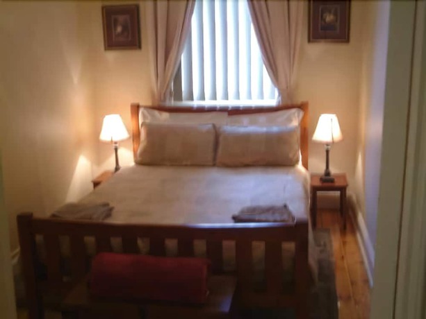 Imagen de la habitación del Hotel Royal Apartments. Foto 2