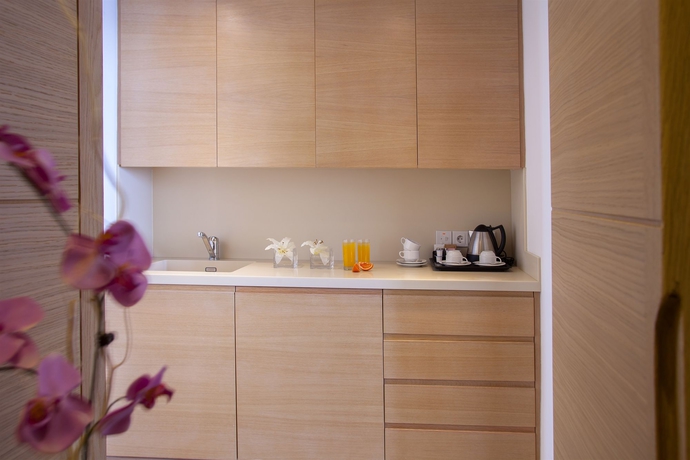 Imagen de la habitación del Hotel Royal Apollonia By Louis Hotels. Foto 4