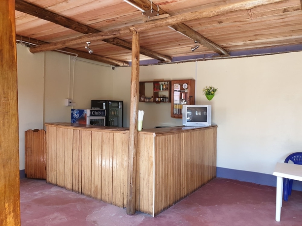 Imagen del bar/restaurante del Hotel Royal Arch Inn. Foto 6