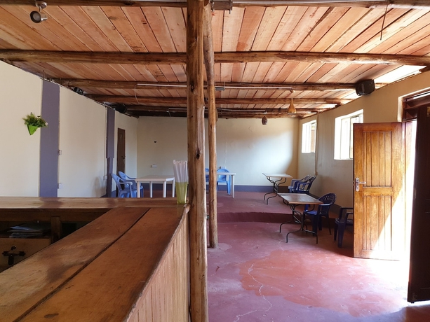 Imagen del bar/restaurante del Hotel Royal Arch Inn. Foto 7