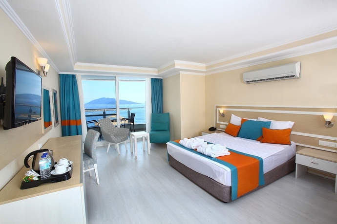 Imagen de la habitación del Hotel Royal Arena and Resort Spa. Foto 4