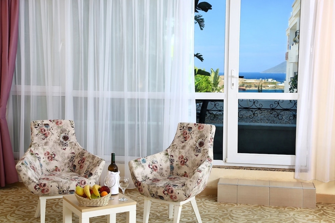 Imagen de la habitación del Hotel Royal Arena and Resort Spa. Foto 7