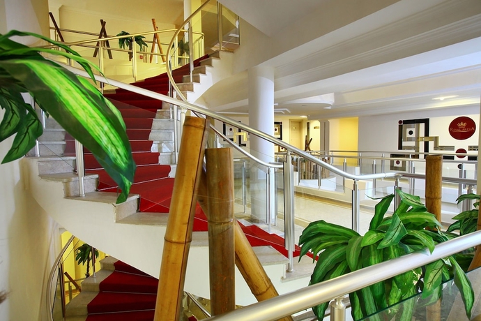 Imagen de los interiores del Hotel Royal Arena and Resort Spa. Foto 17