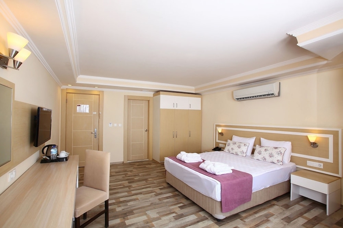 Imagen de la habitación del Hotel Royal Arena and Resort Spa. Foto 12