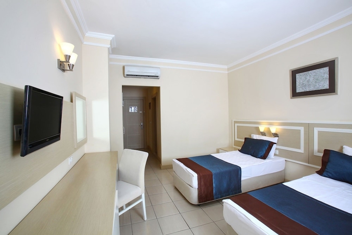 Imagen de la habitación del Hotel Royal Arena and Resort Spa. Foto 16