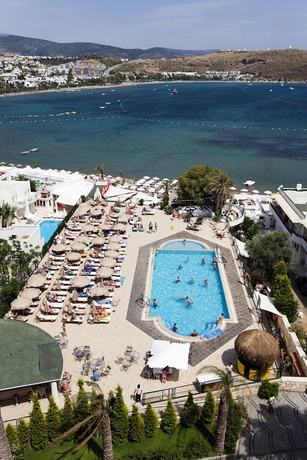 Imagen de la piscina del Hotel Royal Asarlik Beach and Spa - All Inclusive. Foto 15